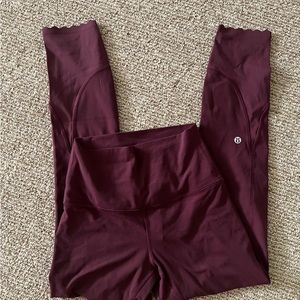 Lulu align scallop leggings in casis never worn